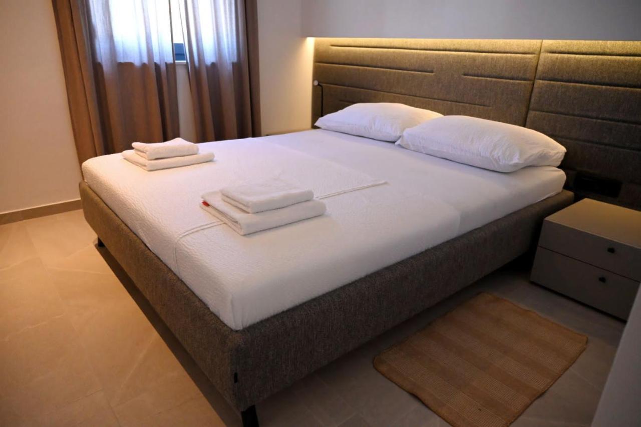 Apartments Divi Sunset View ماندري المظهر الخارجي الصورة