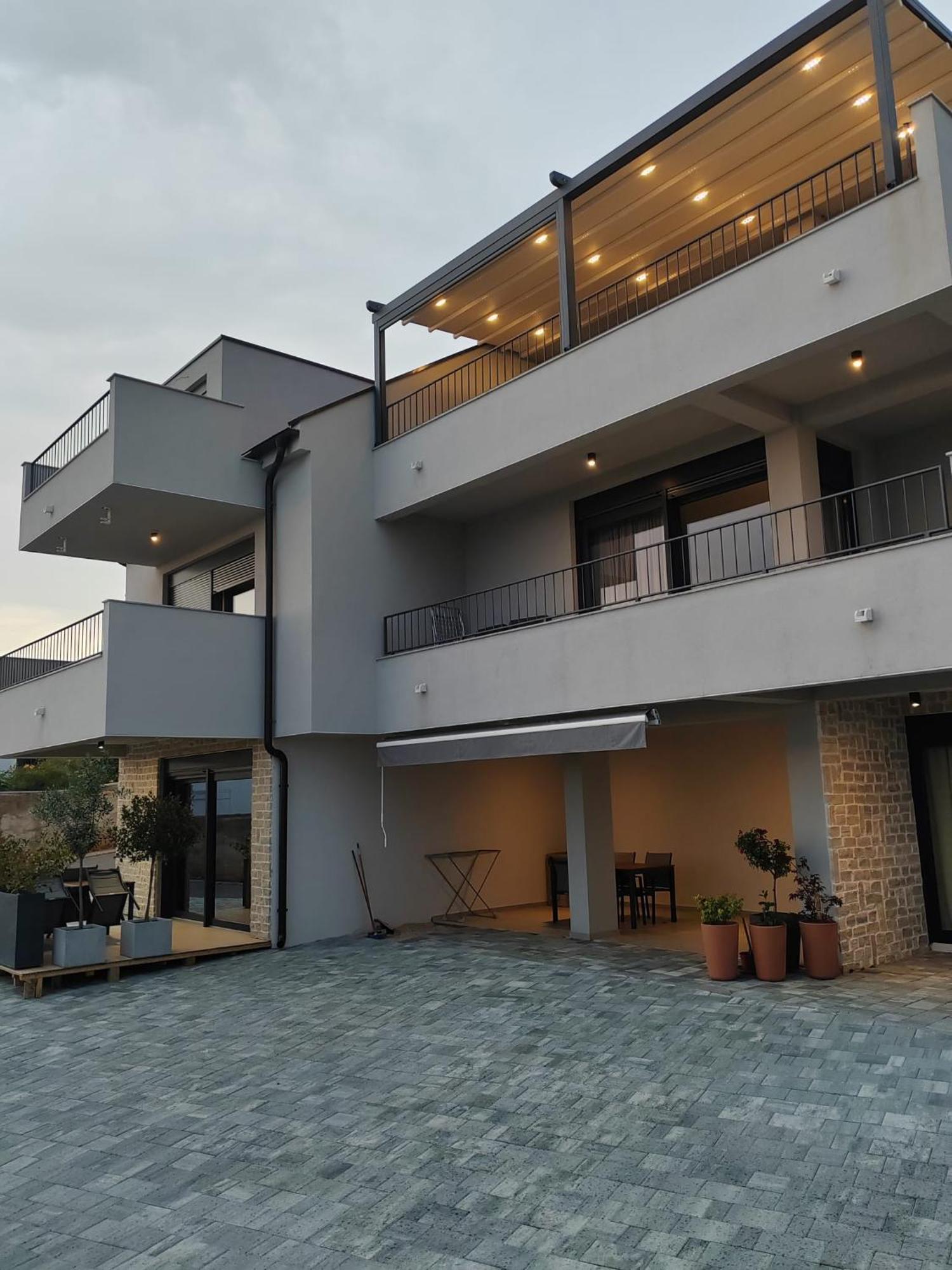 Apartments Divi Sunset View ماندري المظهر الخارجي الصورة